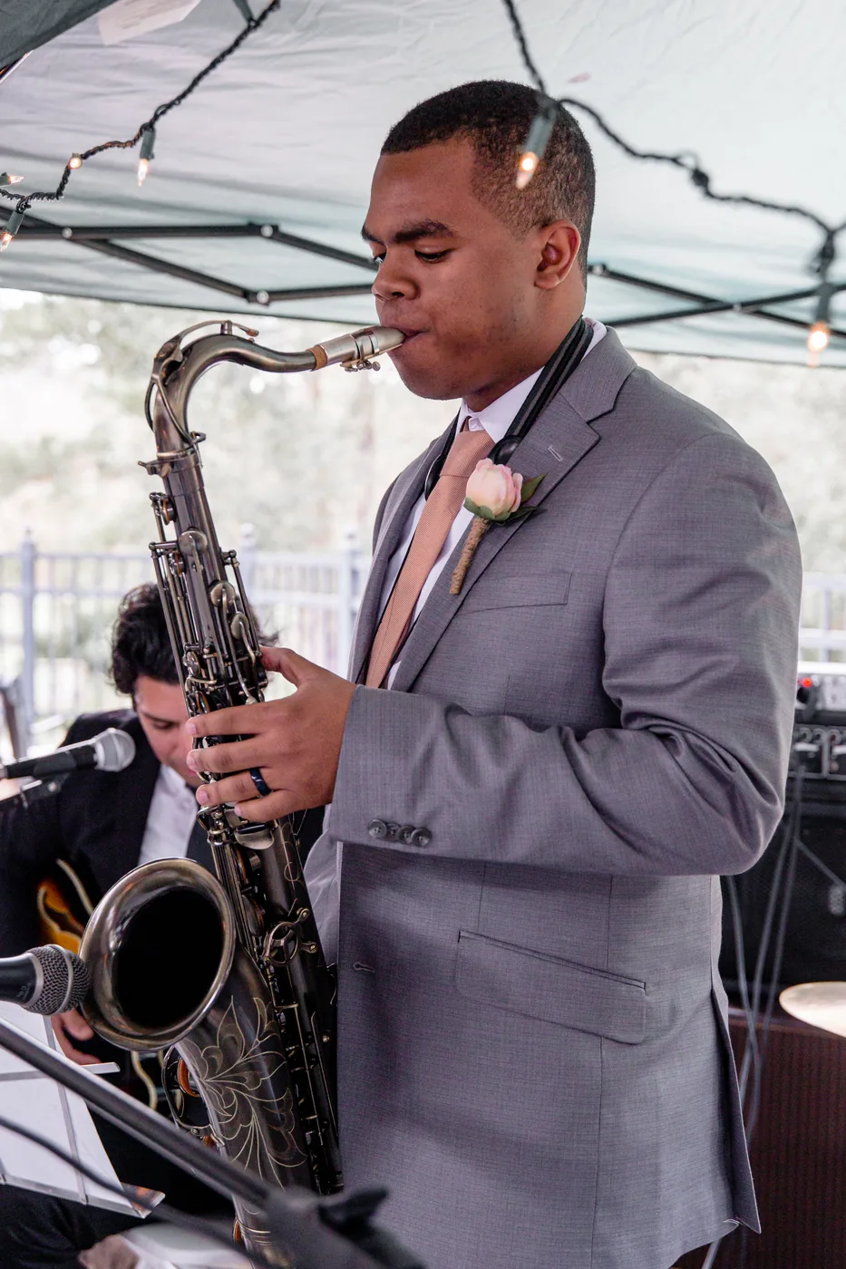 Whale The King performing a live saxophone set