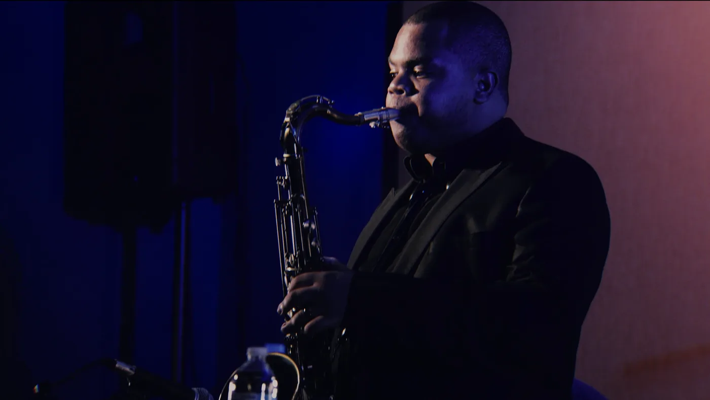 Whale The King performing live on saxophone